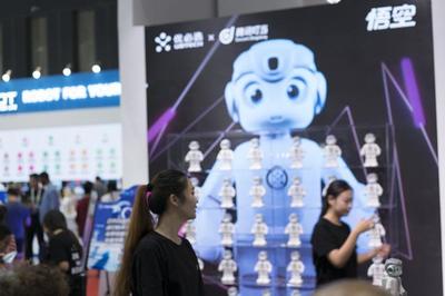 UBTECH携手编程机器人，带来最好的开学礼物 智能机器人销售新篇章